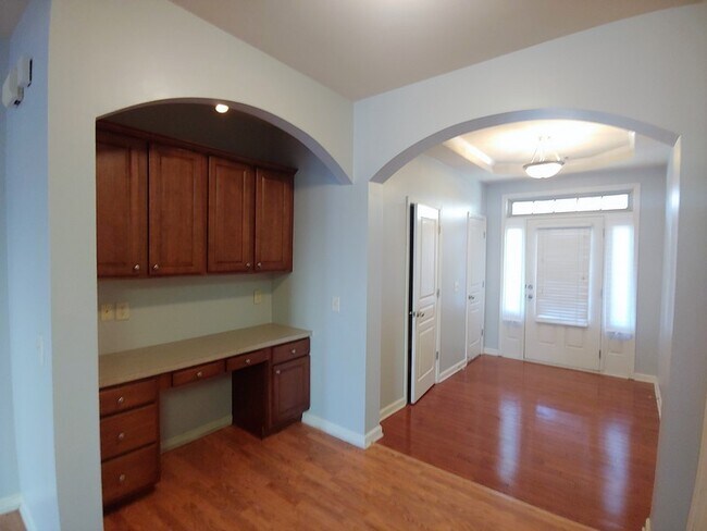 Building Photo - 3650 McClaren Way