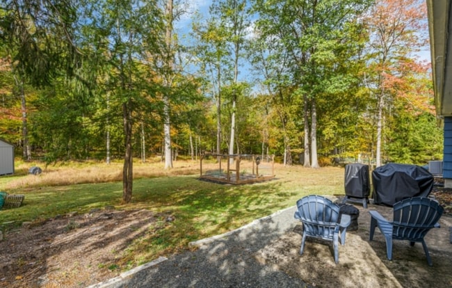 Building Photo - 1015 Buxton Rd