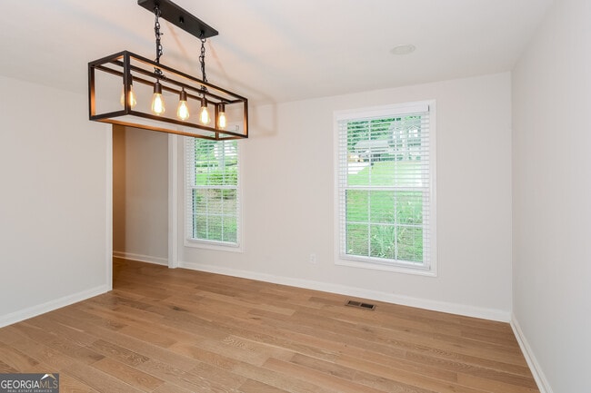 Foto del edificio - 234 Pinehurst Ln