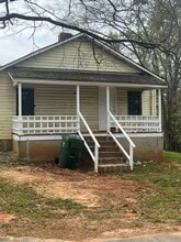 Building Photo - 118 Williams Ave