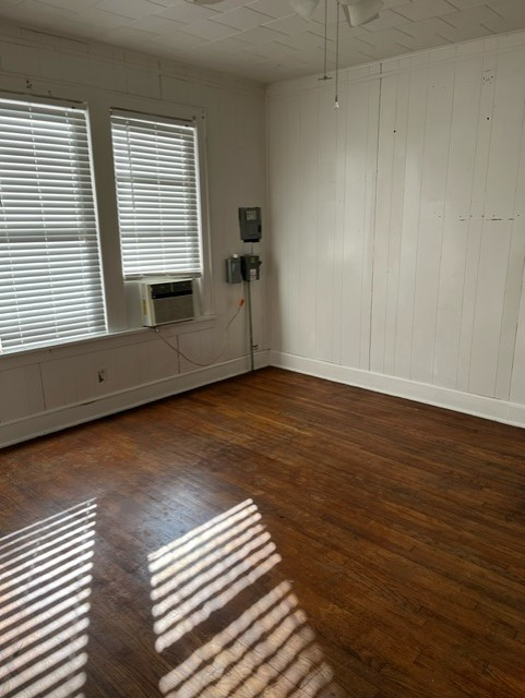 Building Photo - 545 Wilkinson St