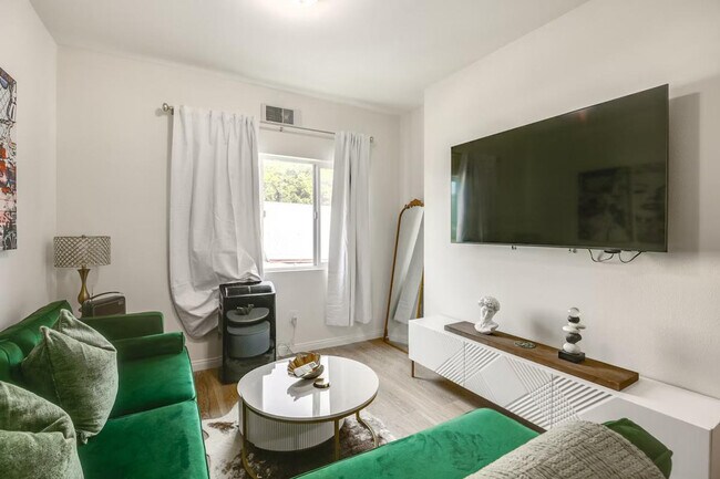 Foto del edificio - 2658-72 Broadway-SI ID1307919P