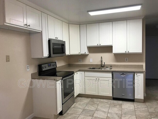 Building Photo - 1397 Gazdar Ct