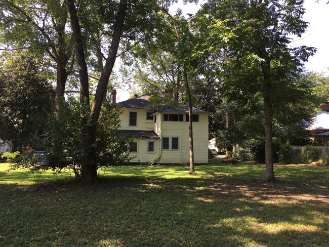 Foto del edificio - 3125 Heyward St