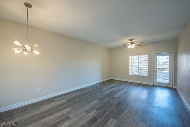 Building Photo - 6160 Rumrill St