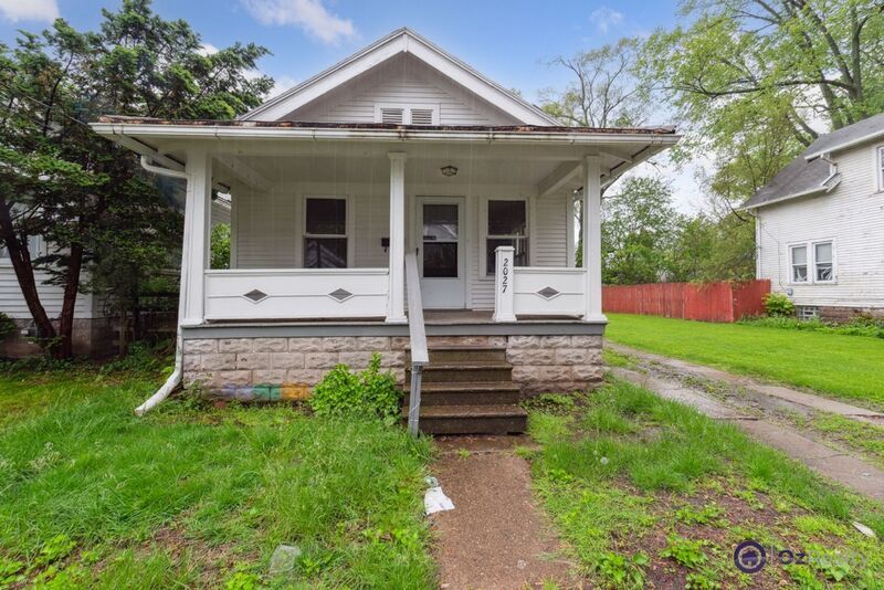 Foto principal - 2027 Berkshire Pl