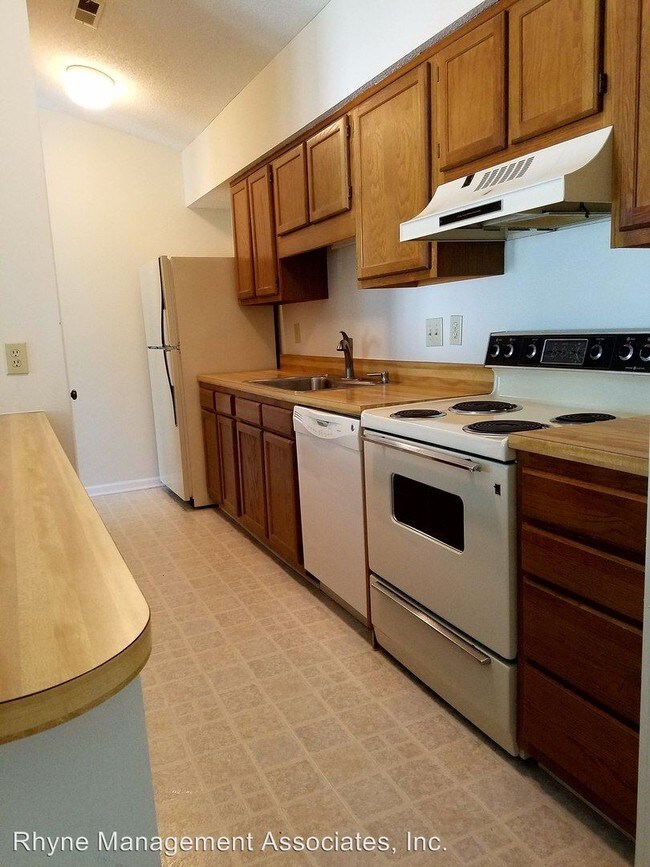 Foto del edificio - 1511 Creekwood Ct