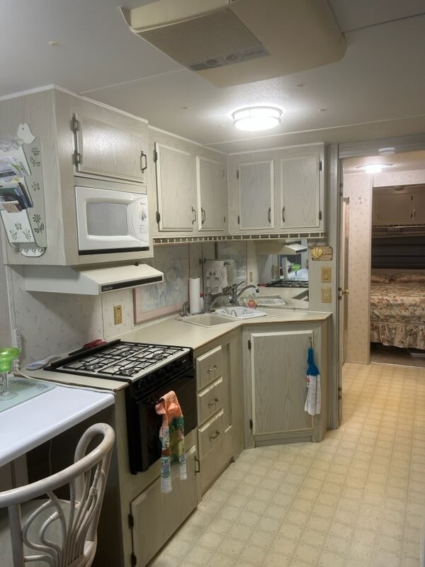 Building Photo - 3550 FL-70