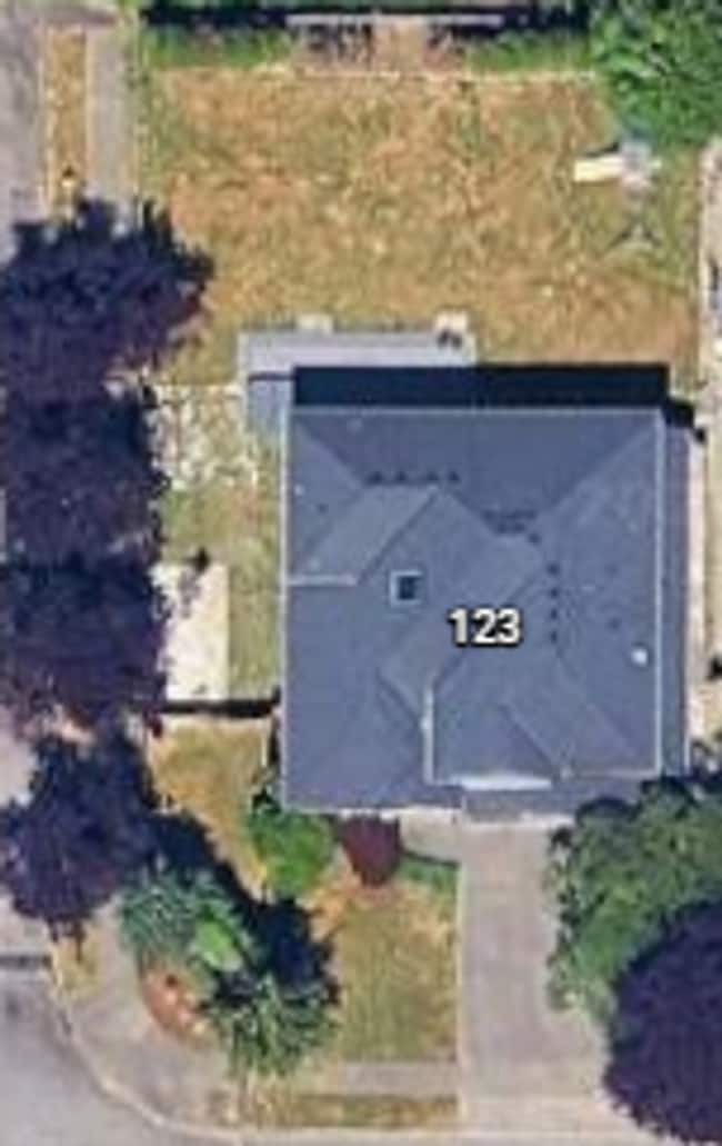 Building Photo - Luxury Northlake Woods Home for Rent