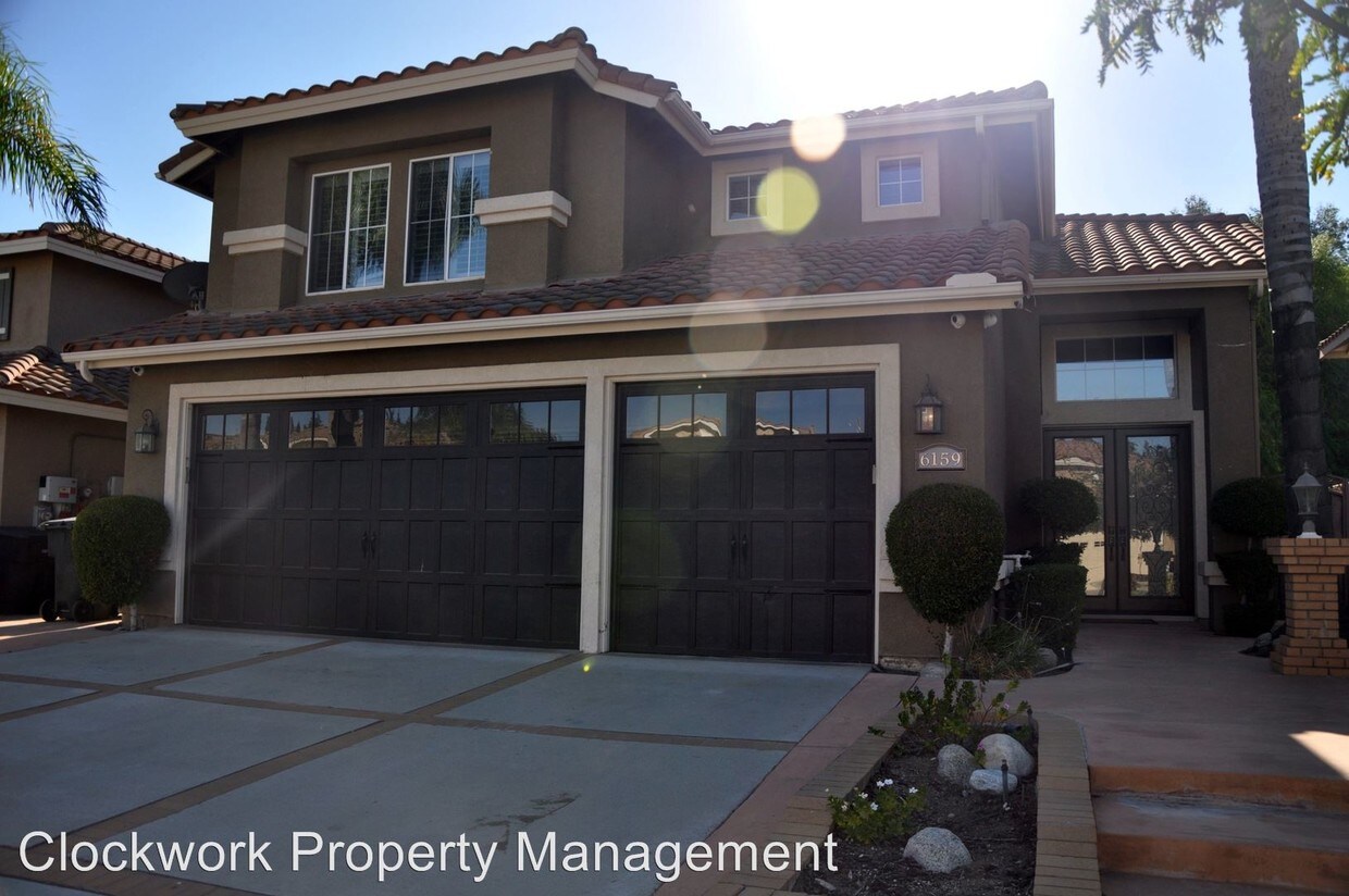 Primary Photo - 5 br, 4 bath House - 6159 Park Crest Dr