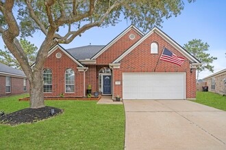 Building Photo - 18210 Juniper Creek Ln