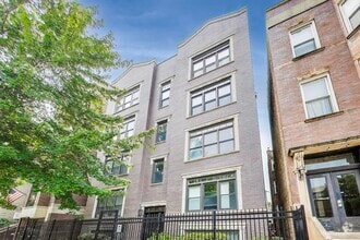 Building Photo - 3348 N Sheffield Ave