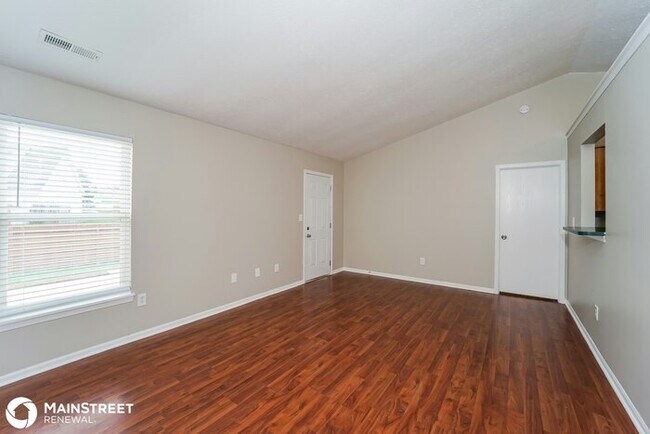 Building Photo - 9636 Combs Ln, Louisville, KY 40258
