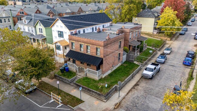 Foto del edificio - 514 W 1st Ave