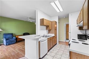 Foto del edificio - 7940 Preserve Cir