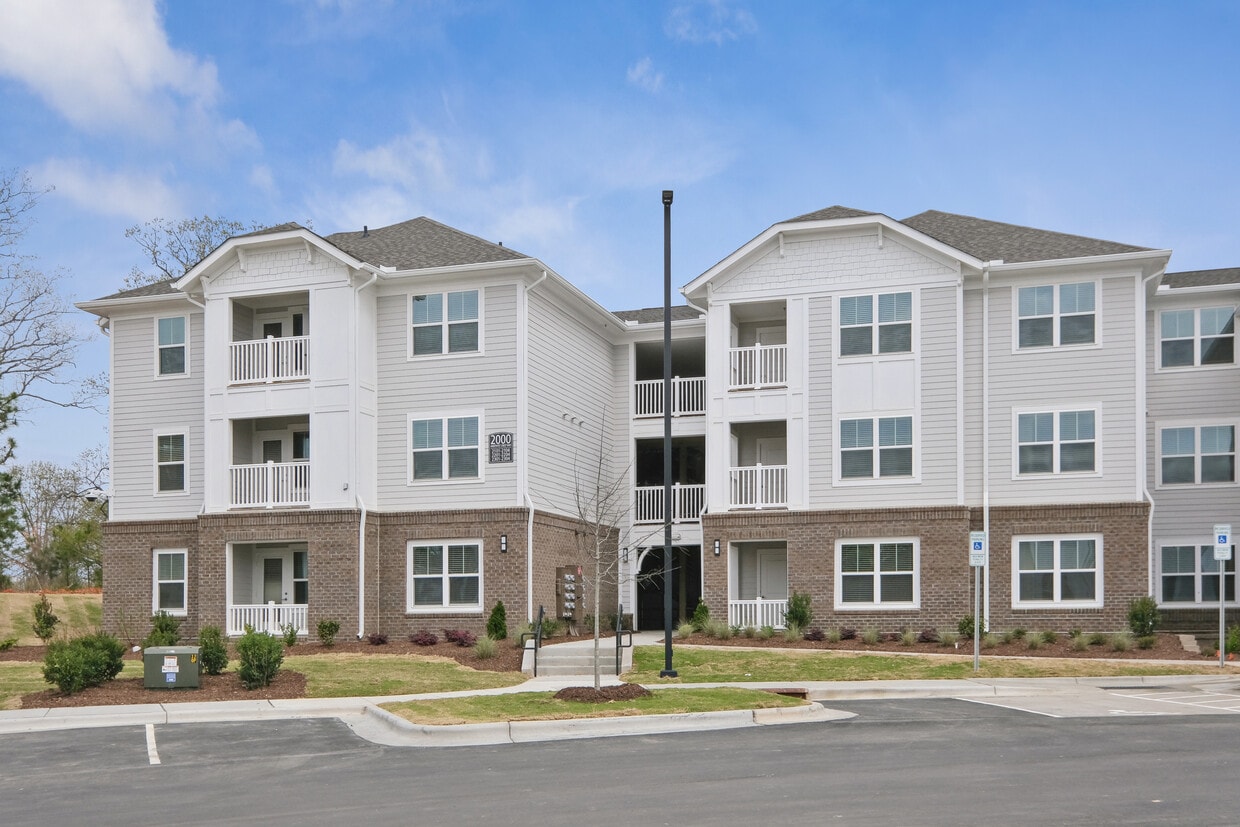 Stone Glen Apartments - Stone Glen