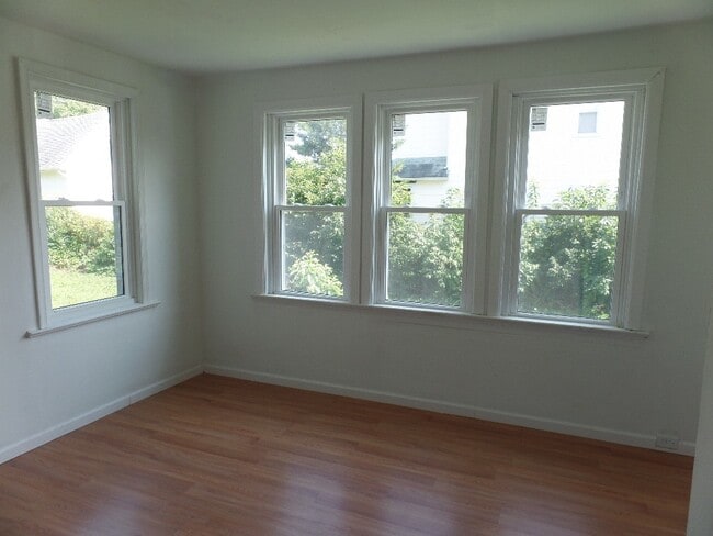 Building Photo - 330 Berkley Ave