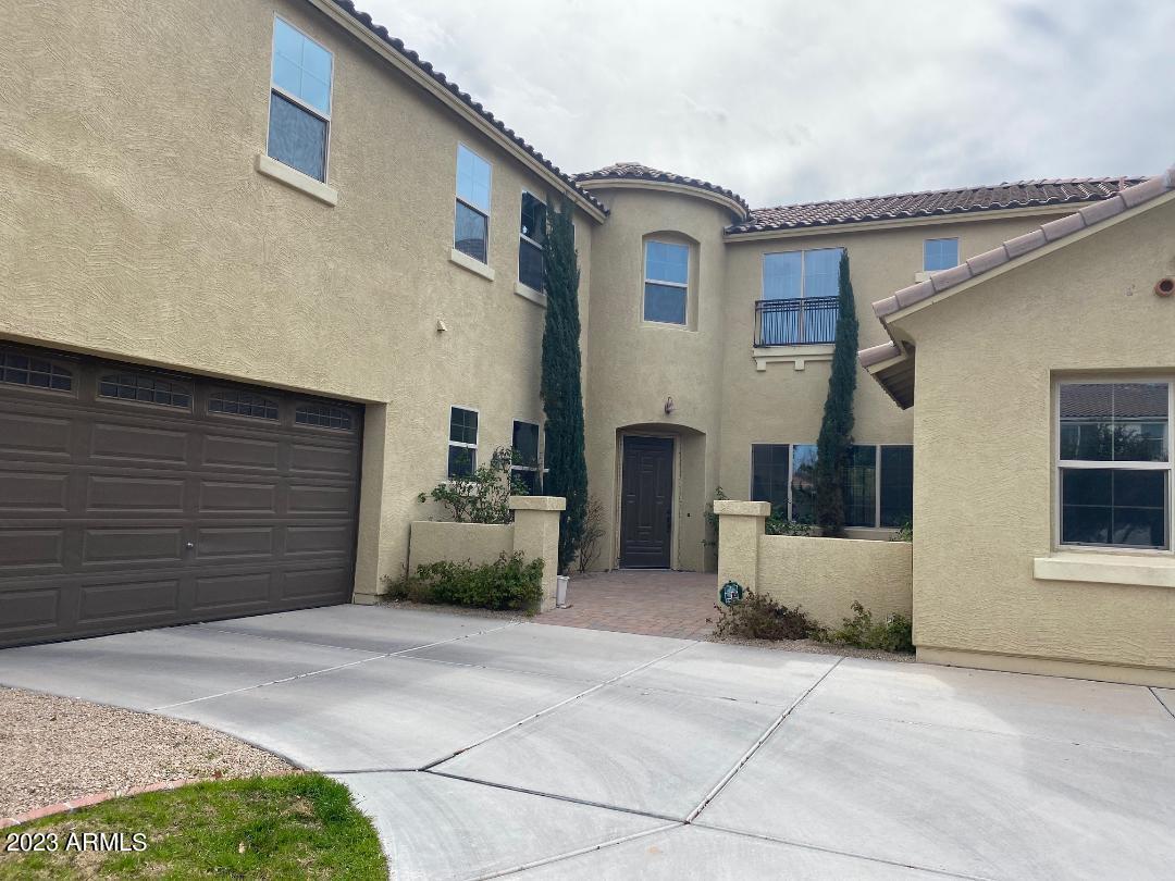 Foto principal - 2757 E Powell Way