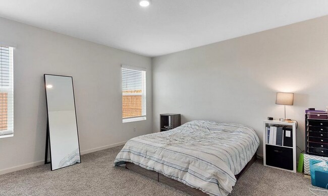 Foto del edificio - Stunning D.R. Horton Geneva Plan.