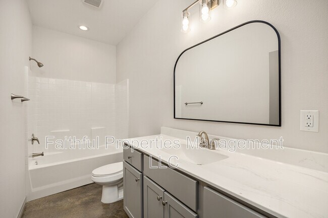 Foto del edificio - 10407 County Rd 2180