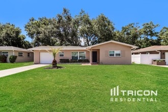 Building Photo - 1475 Sandy Ln