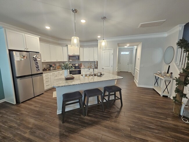 Building Photo - 205 Brochaill Ct