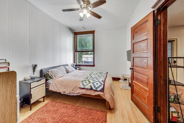 Foto del edificio - 3136 N Kenmore Ave