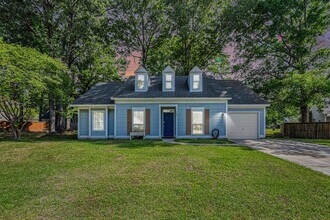 Building Photo - 102 Braeford Ct