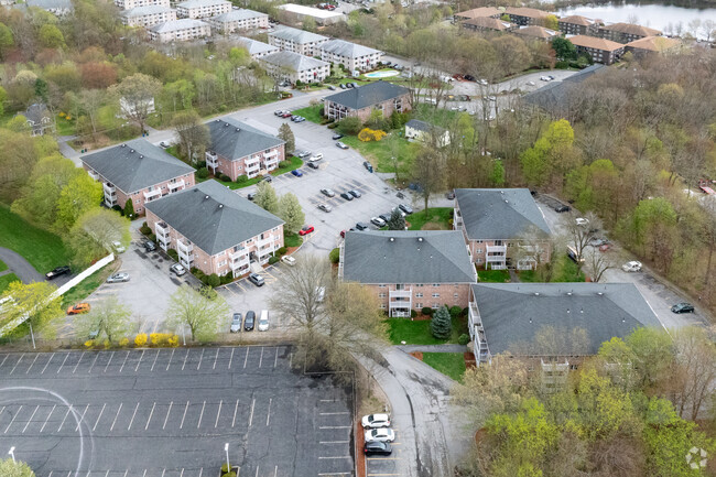 Building Photo - Mitchell Estates II
