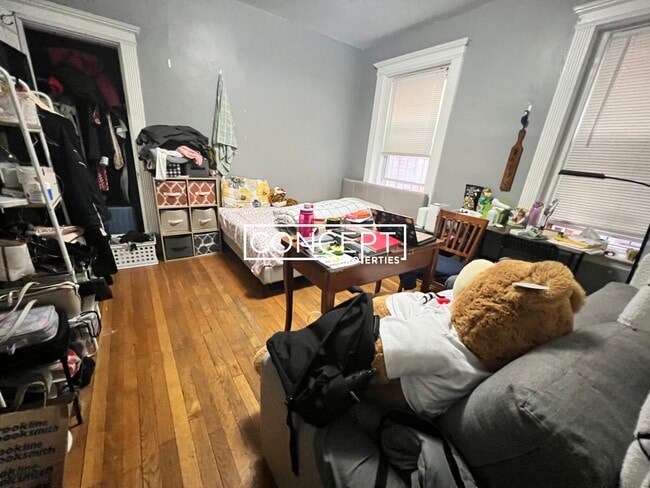 Foto del edificio - 463 Park Dr