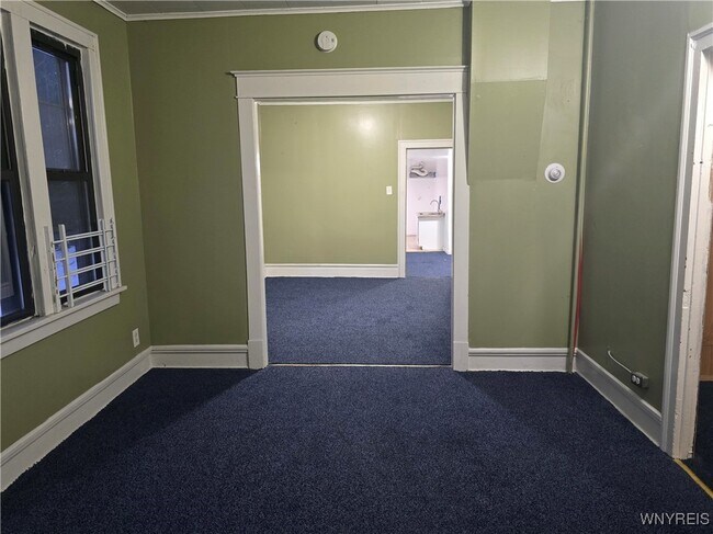 Foto del edificio - 38 Sobieski St