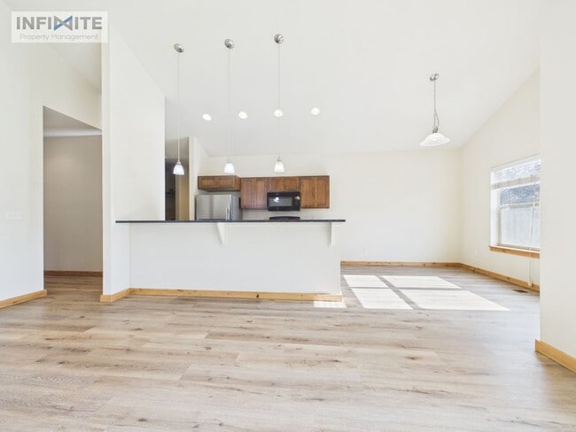 Foto del edificio - Single Level 3 Bedroom!