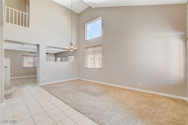 Building Photo - 688 Emerald City Ave