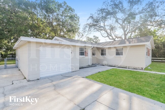 Building Photo - 211 W 108th Ave