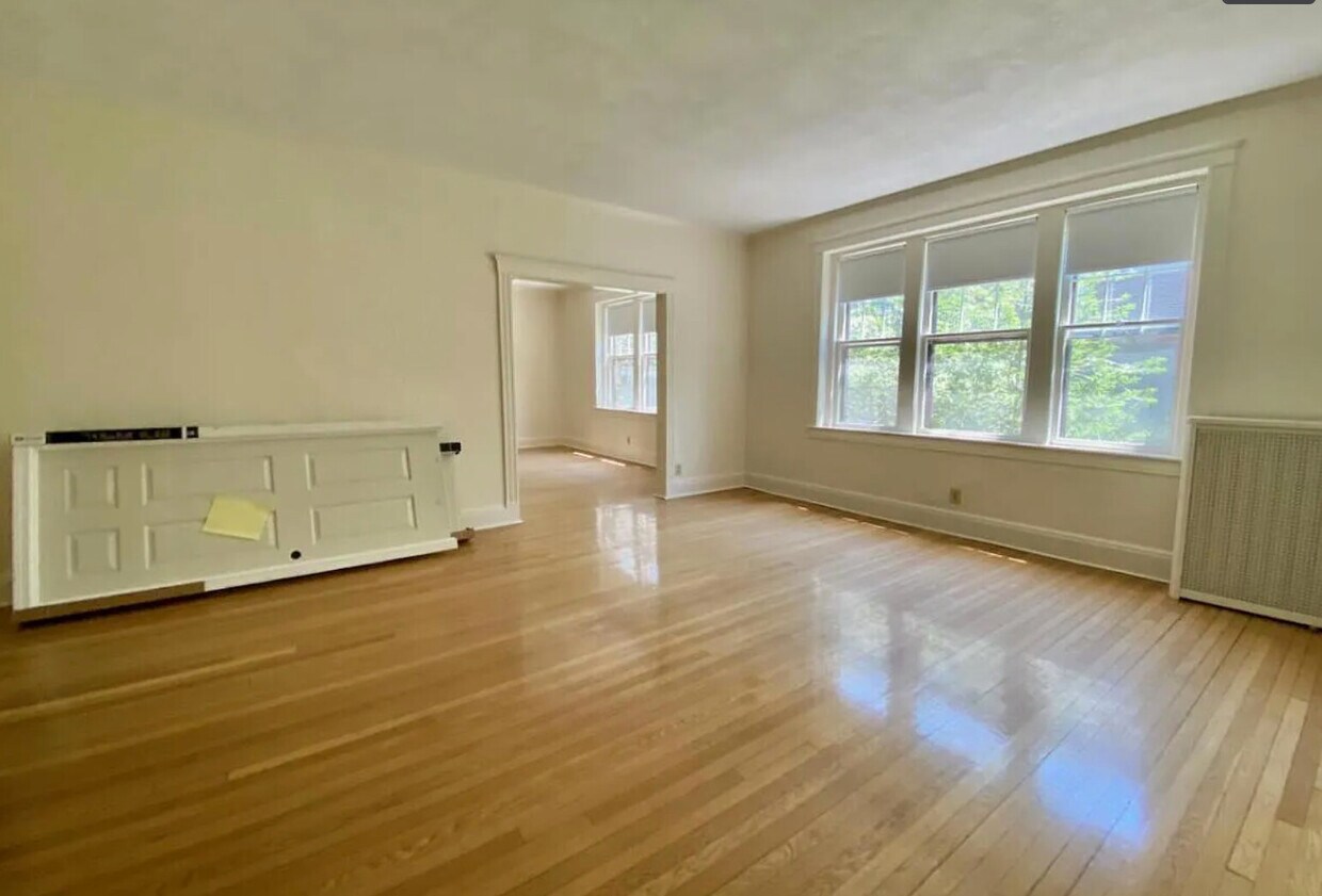 12 Alton Pl, Brookline, MA 02446 Condo for Rent in Brookline, MA