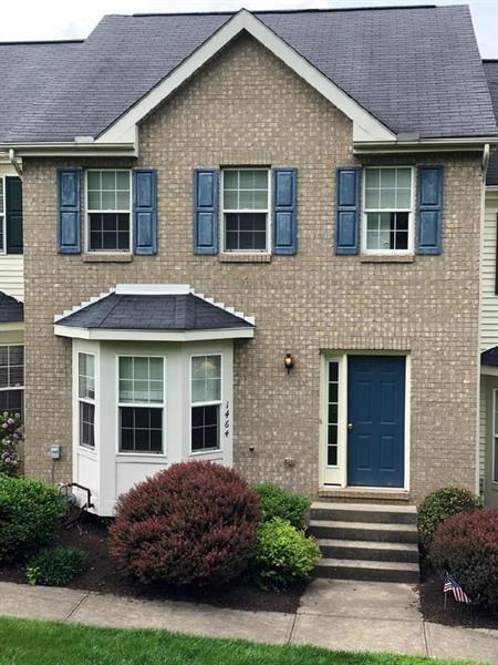 Building Photo - 1464 Meadowbrook Dr