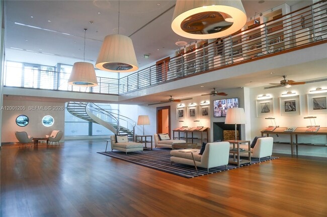 Foto del edificio - 2627 S Bayshore Dr