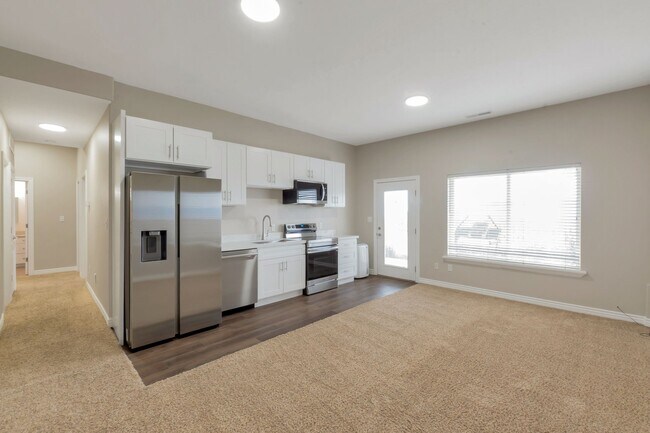 Foto del edificio - 8961 N Cottage Cyn Dr