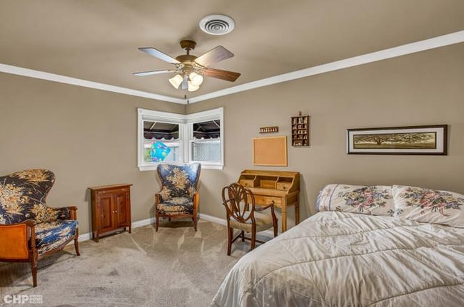 Foto del edificio - 9642 S Knox Ave