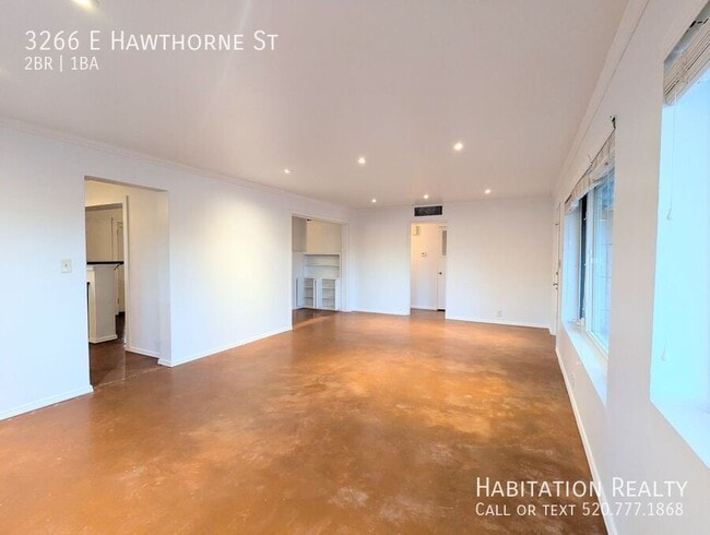 Foto del edificio - 3266 E Hawthorne St