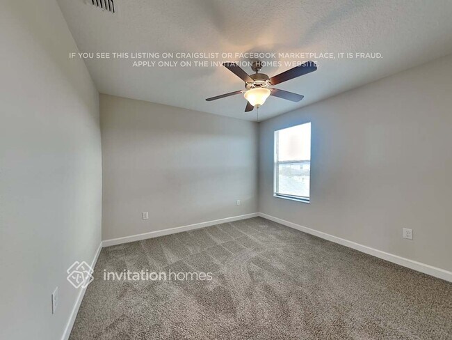 Foto del edificio - 28432 Pleasant Bay Lp