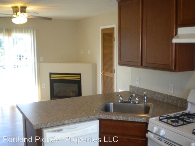 Foto del edificio - 6731 SE 82nd Ave