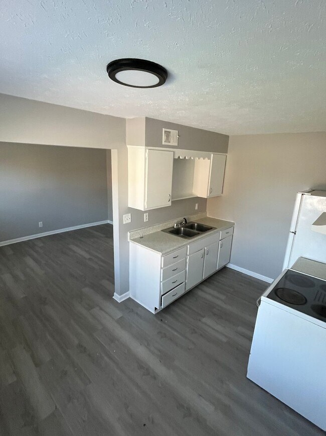 Foto del edificio - 3208 Fordhaven Rd