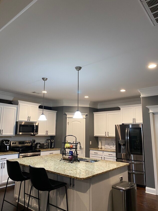 Foto principal - 100 Wicklow Dr