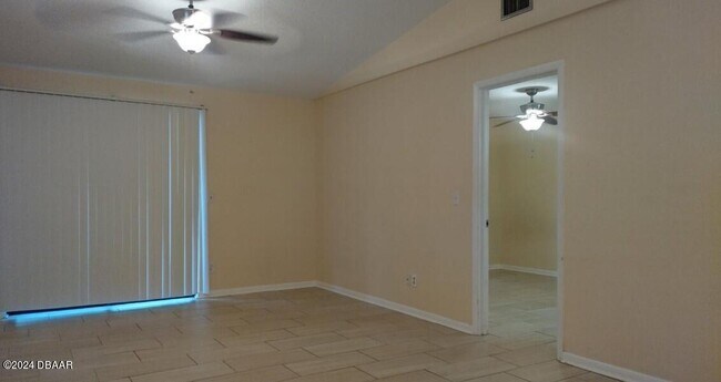 Building Photo - 845 Stonybrook Cir