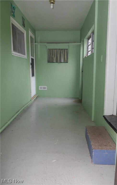 Foto del edificio - 61760 W Tacoma Rd