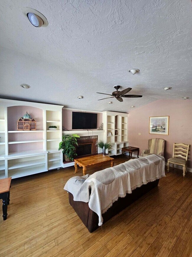 Foto del edificio - 2016 10th Ave N