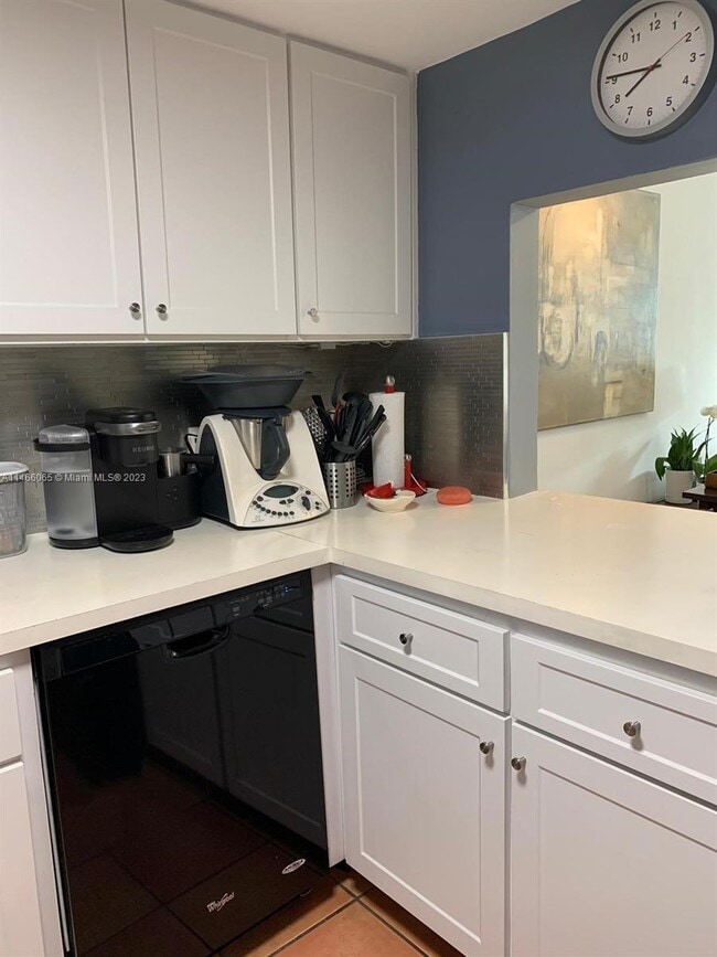 Building Photo - 201 Galen Dr