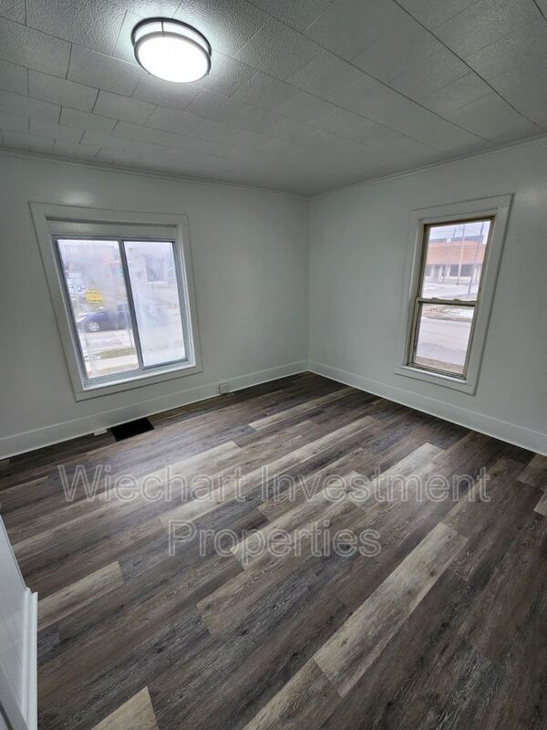 Building Photo - 1178 W Wayne St