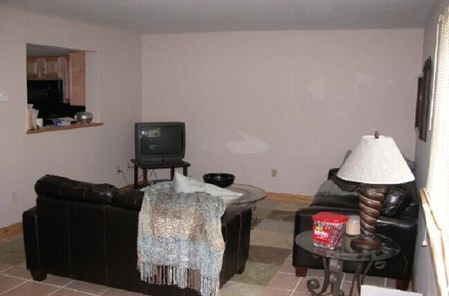 Foto del edificio - 293 Governors Park Rd